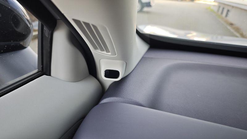 Leapmotor B10 (2026)  Design 1,5 EV hybrid  - fotka 28 z 39