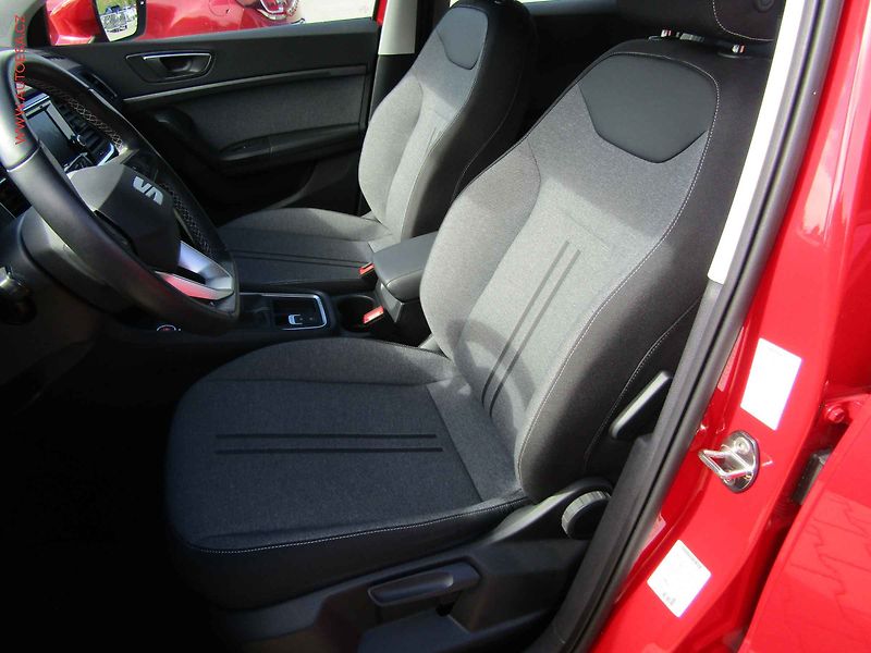 Seat Ateca (2022) 1.5 TSi, ČR, Style, LED - fotka 9 z 16
