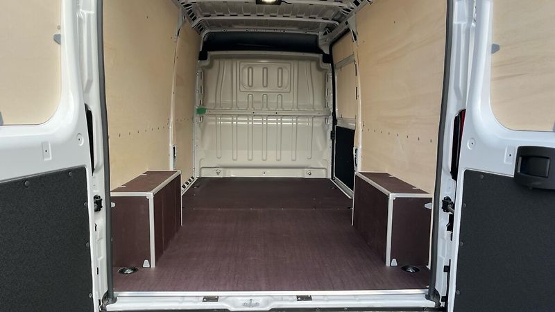 Toyota Proace Max Panel VAN L4H3 5D - 2.2 Diesel - fotka 6 z 6