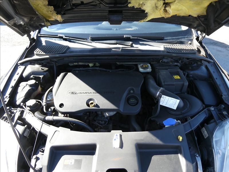 Ford Mondeo 2,2 TDCi NAVI, závěs, TITANIUM - fotka 33 z 39