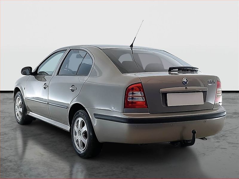 Škoda Octavia (2009) 1.9 TDI , nová STK, Tažné - fotka 4 z 11