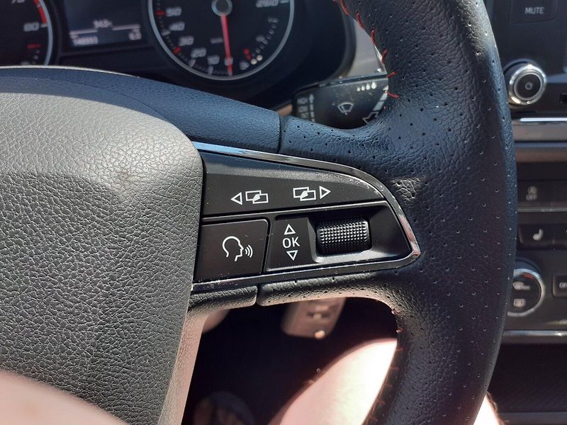Seat Leon (2014) KOMBI 1.4 TSI FR - fotka 10 z 37