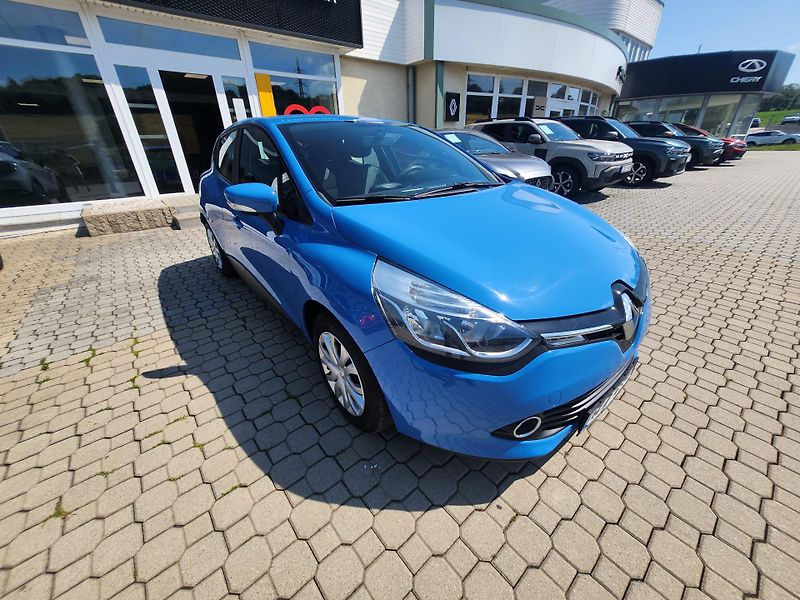 Renault Clio - fotka 8 z 26