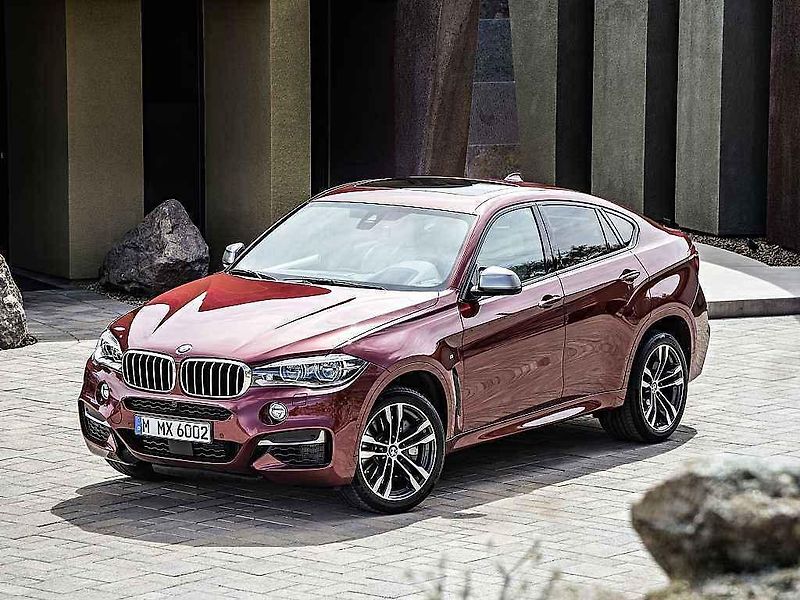 BMW X6.