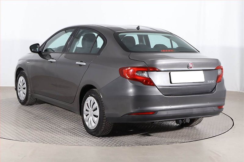 Fiat Tipo (2016) 1.4 16V, Serv.kniha - fotka 4 z 19