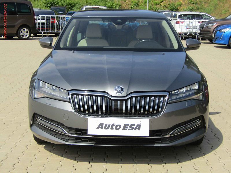 Škoda Superb (2022) 2.0TDi 4x4, ČR, DSG, navi - fotka 2 z 18