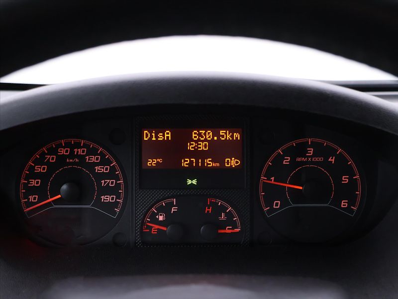Citroën Jumper 2,0 HDi 120kW 8-Míst DPH Klima - fotka 16 z 31