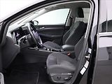Volkswagen Golf 2,0 TDI 110kW Style - náhled 10