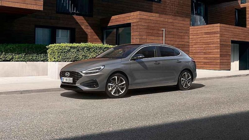 Hyundai i30 se začíná vyrábět v modernizované verzi