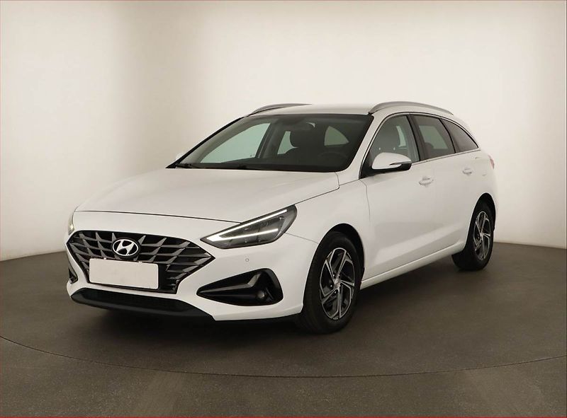 Hyundai i30 (2023) Comfort 1.0 T-GDI, Automat, ČR - fotka 2 z 14