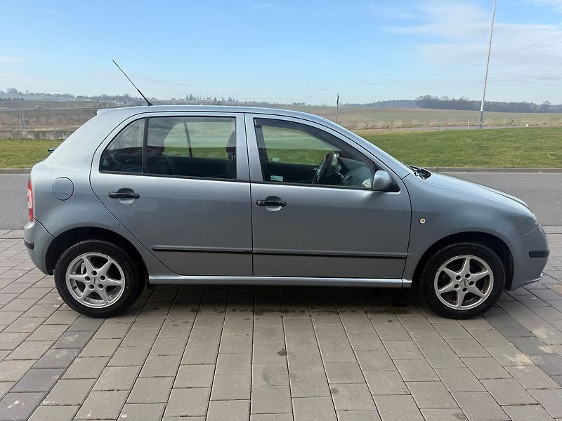 Volvo V70 STK 08/2027 - fotka 15 z 15