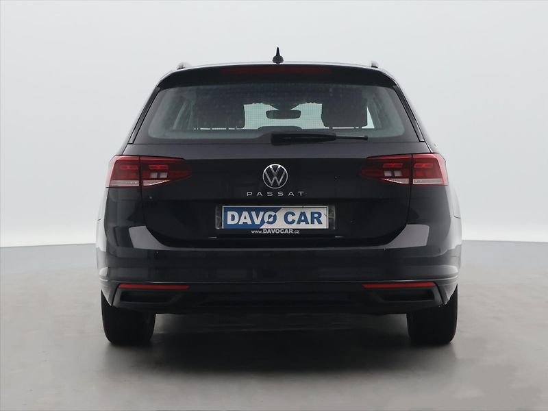 Volkswagen Passat 2,0 110kW BMT DSG Business Var - fotka 6 z 37