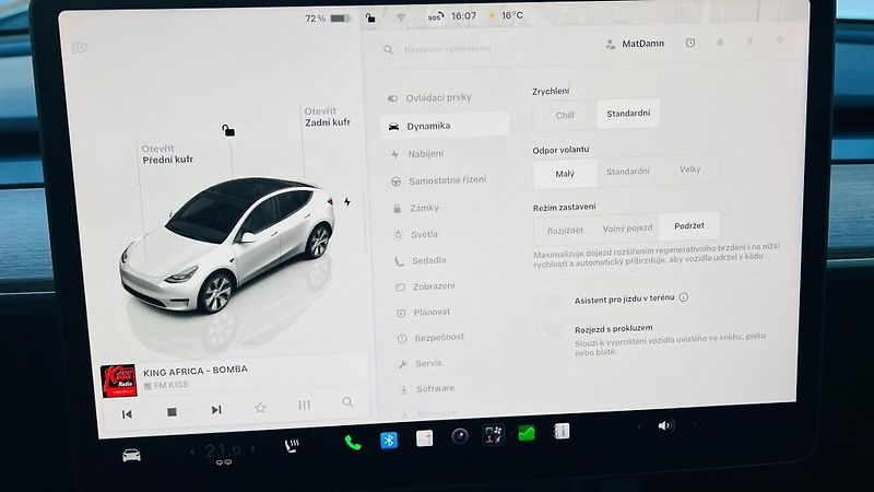 Tesla Model Y (2022) LR AWD Berlin Záruka SoH 93,4% - fotka 29 z 57