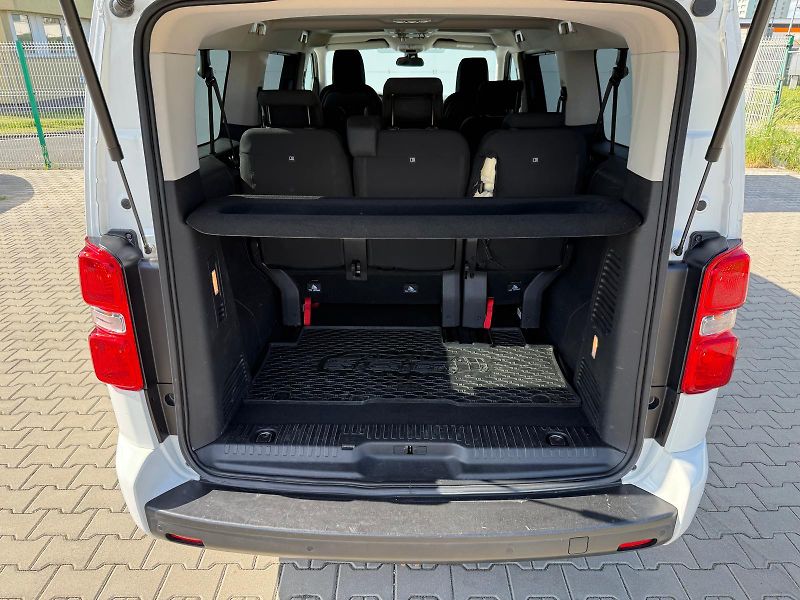 Toyota ProAce Verso 2,0 D-4D L2 Family AT - fotka 10 z 30