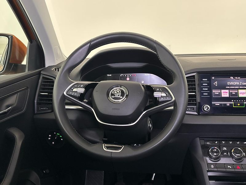 Škoda Karoq Ambition - fotka 18 z 30