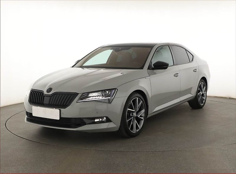 Škoda Superb (2017) Sportline 2.0 TSI, Automat - fotka 2 z 20