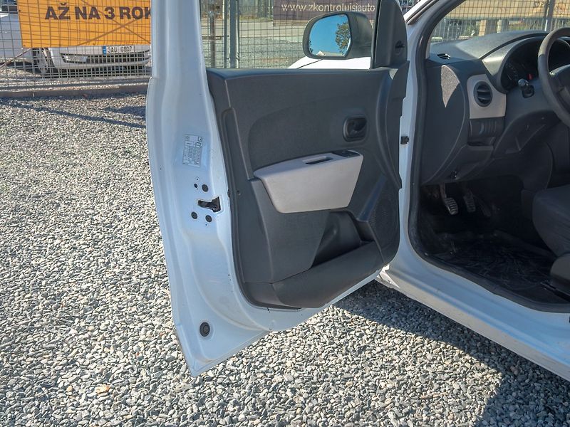 Dacia Dokker (2013) 1.6i 16V 61KW – VAN - fotka 9 z 30