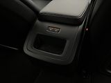 Volvo XC60 B4 AWD DARK PLUS AUT - náhled 20