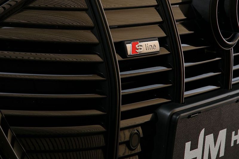 Audi e-tron 55 300kW S-line BlackEdi NV TZ - fotka 10 z 44