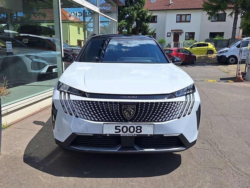 Peugeot 5008 (2026) GT Hybrid 145 e-DCS6 - fotka 2 z 17