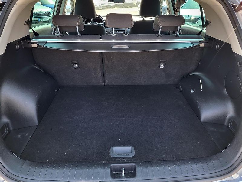 Kia Sportage 1.6 CRDi 100kW TOP *ČR - fotka 41 z 48