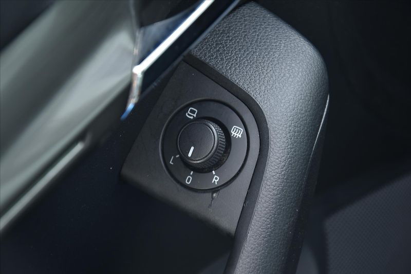 Škoda Octavia 2.0TDI 110kW STYLE+ SERV.KNIHA - fotka 29 z 30