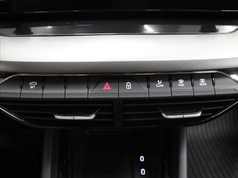 Škoda Octavia 2,0 TDi MT Ambition 37tkm. ČR - fotka 21 z 24