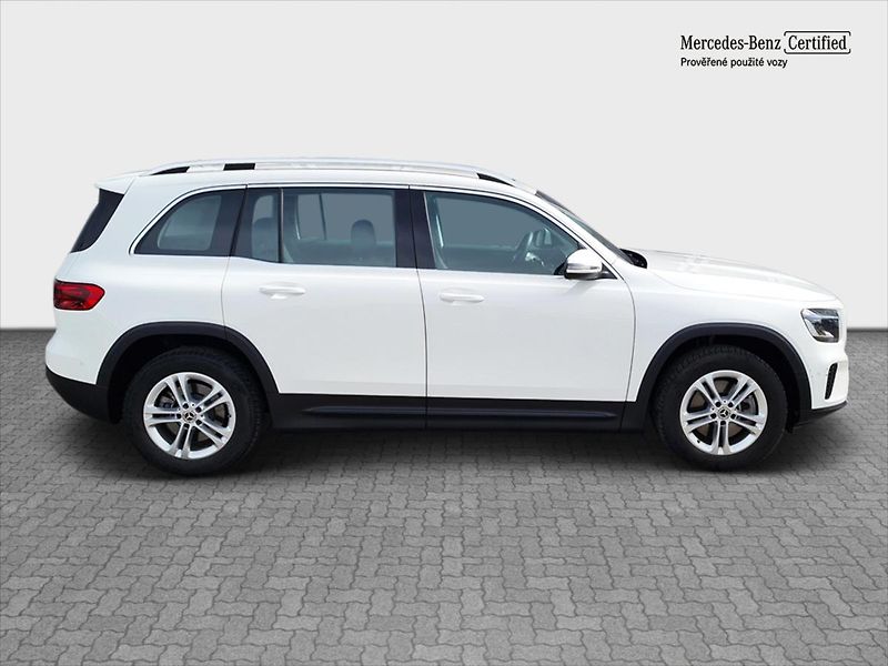 Mercedes-Benz GLB 220 4MATIC - fotka 6 z 22