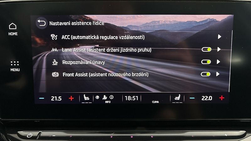 Škoda Octavia 2.0 TDI DSG Style - fotka 24 z 26