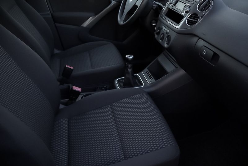Volkswagen Tiguan (2008) 1.4 TSI 4x4 - fotka 21 z 30