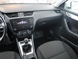 Škoda Octavia (2013) 1.6 TDI, Tempomat - náhled 8