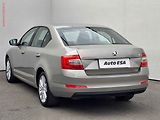 Škoda Octavia (2014) 2.0 TDi, 2.maj,ČR, Style - náhled 6