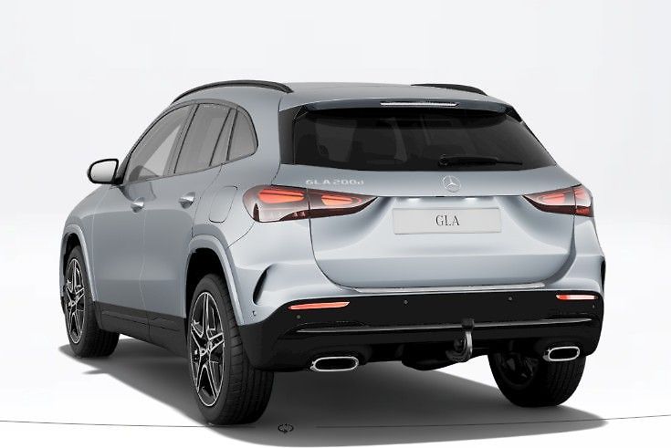 Mercedes-Benz GLA 200 d 4MATIC AMG Style Edi - fotka 4 z 9