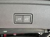 Volkswagen Touareg (2024) 3.0 TDI 210kW R-LINE EXCLUSIVE - náhled 32