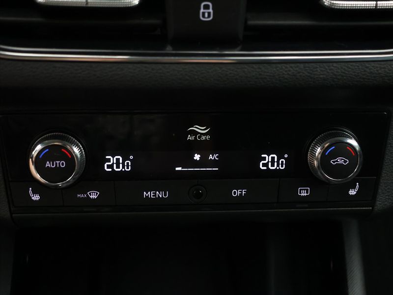 Škoda Kamiq 1,5 TSI 110kW DSG Scout DPH - fotka 21 z 29