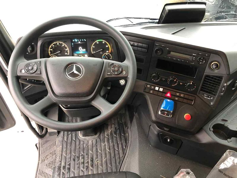 Mercedes-Benz Ostatní AROCS 3743 BETONSTAR H47.16-5R - fotka 7 z 7