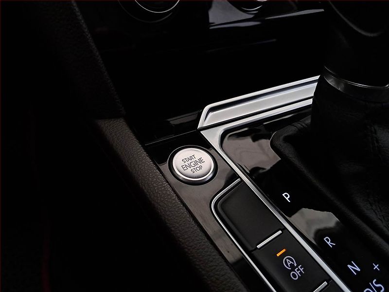 Volkswagen Passat (2015) Highline 2.0 TDI, Automat - fotka 17 z 20