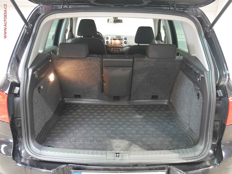 Volkswagen Tiguan (2011) 2.0TDi 4x4, ČR, Klima - fotka 7 z 22
