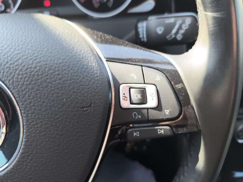 Volkswagen Golf 2.0 TDi 4x4 - fotka 13 z 25