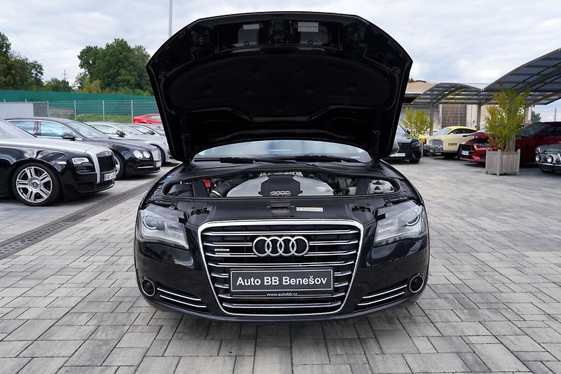Audi A8 3.0 TDI Quattro/250 PS/ČR - fotka 9 z 50