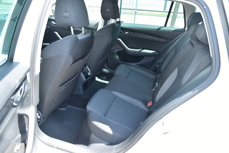 Škoda Octavia (2022) Ambition 1.5 TSI 110kW - fotka 26 z 31