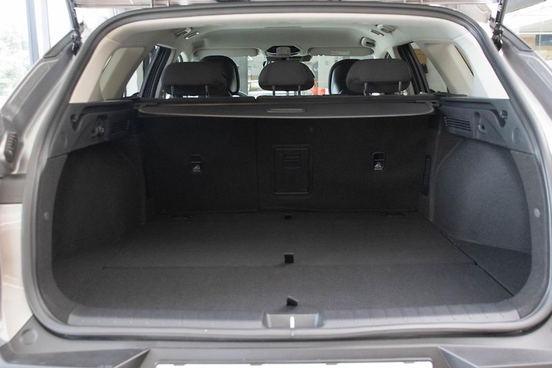 Kia K4 Sportswagon 1,6 T-GDi GPF 7DCT EXCLUSIVE - fotka 7 z 16
