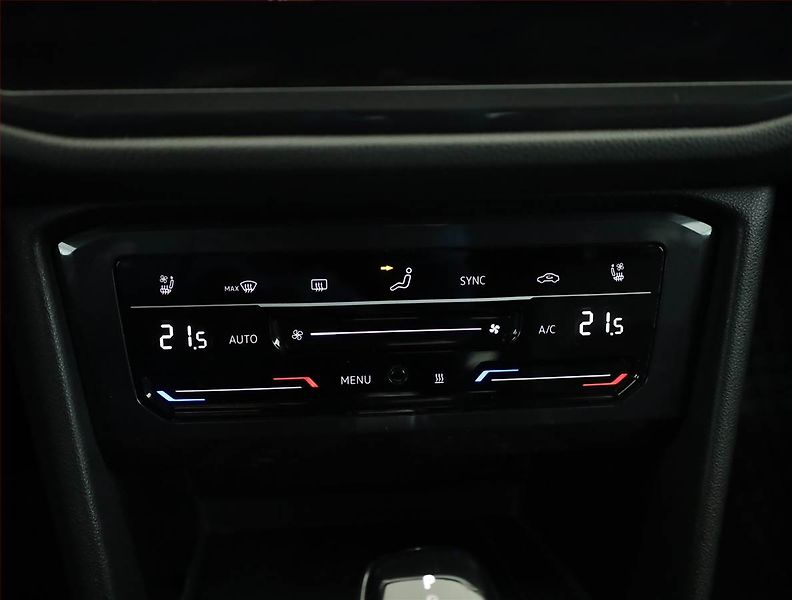 Volkswagen Tiguan Allspace (2022) R-Line 2.0 TSI - fotka 14 z 21