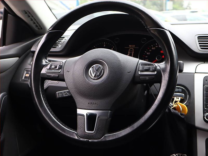 Volkswagen Passat CC (2010) 2.0 TDI, jezdí výborně - fotka 12 z 15