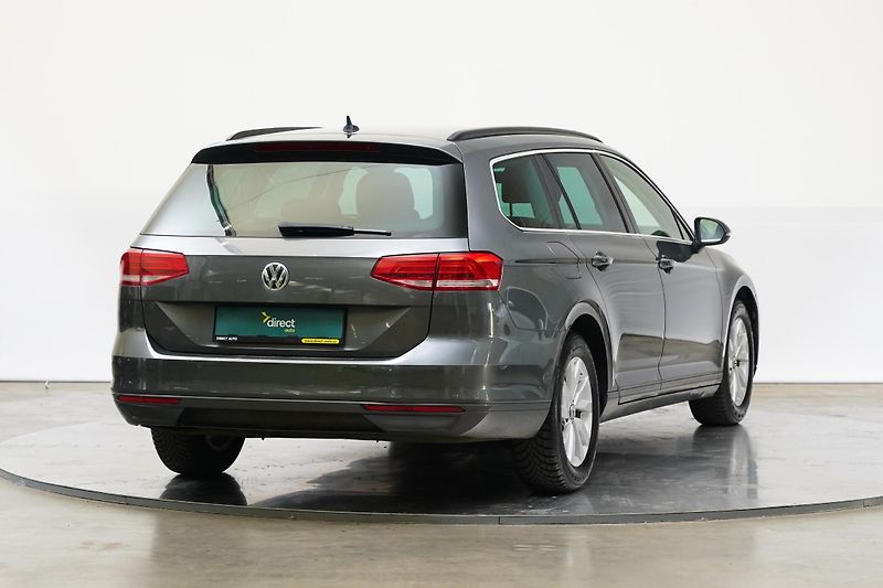 Volkswagen Passat - fotka 2 z 6