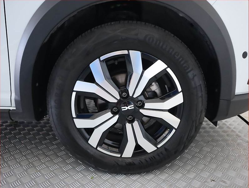 Dacia Sandero (2023) 1.0 TCe, LPG, Serv.kniha - fotka 15 z 20