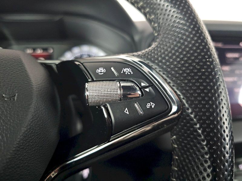 Škoda Karoq (2020) 2.0TDI 110kW 4x4 DSG SPORTLINE - fotka 24 z 28