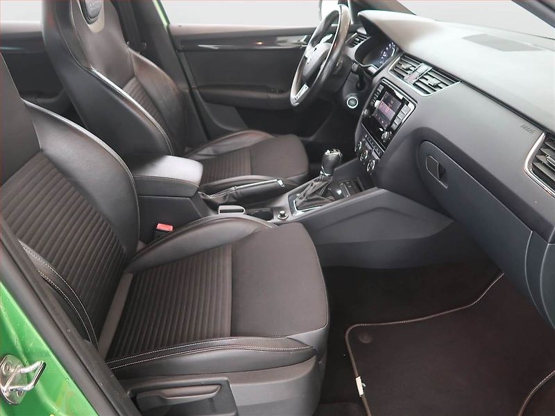 Škoda Octavia (2013) RS 2.0 TDI, Automat - fotka 9 z 12