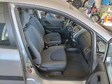 Honda Jazz (2004) 1,3i,61KW,AUTOMAT,KLIMA,ALU - náhled 13