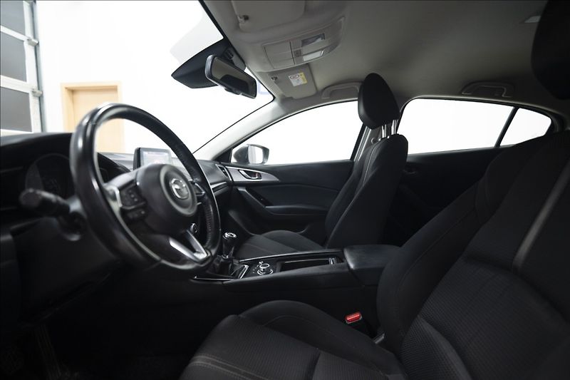 Mazda 3 2,0 SKYACTIV NAVI TAŽNÉ ČR - fotka 8 z 38